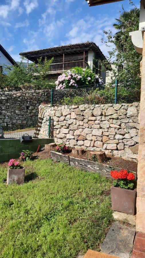 La Casa De Abajo Βίλα Llanes Εξωτερικό φωτογραφία