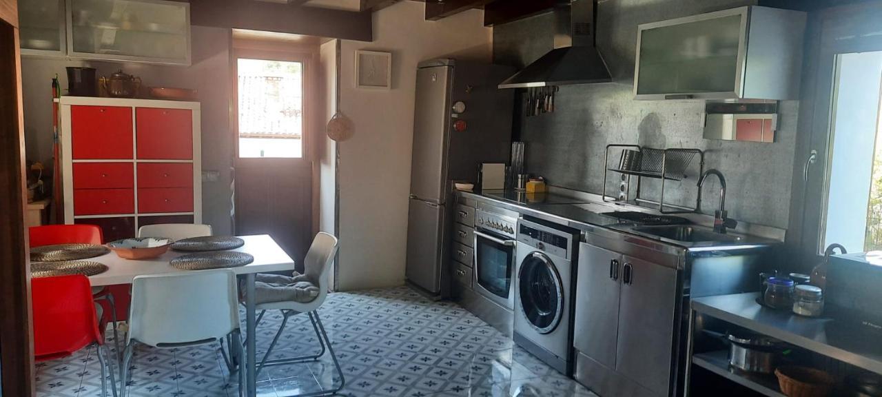 La Casa De Abajo Βίλα Llanes Εξωτερικό φωτογραφία